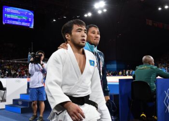 Елдос Сметов Олимпиаданың ширек финалына шықты