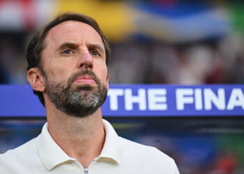 Англия құрамасының бас жаттықтырушысы қызметінен кетті