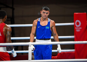 Ұлттық құраманың бұрынғы капитаны әуесқой боксқа оралады 