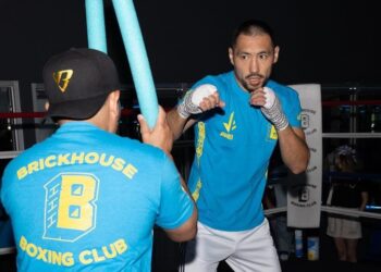 «Нокаут болады». Жәнібек Әлімханұлы жекпе-жек алдында мәлімдеме жасады