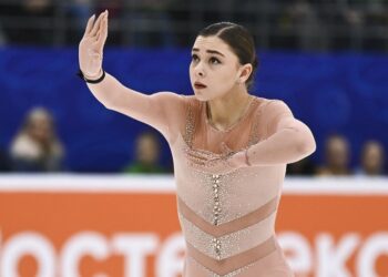 Ресейден келген мәнерлеп сырғанаушы Қазақстан әнұранын жаттап жүр