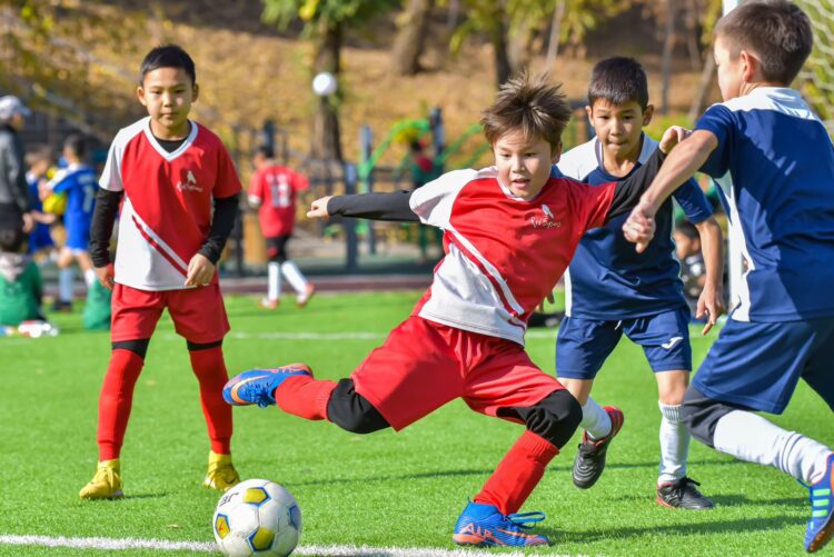 Ауыл балалары армандаған доп додасы өтті